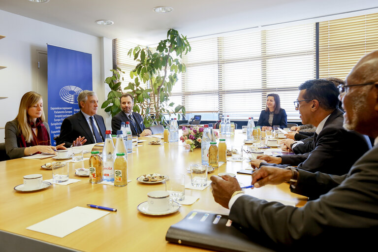 Foto 2: Antonio TAJANI - EP President meets with RUP Representatives