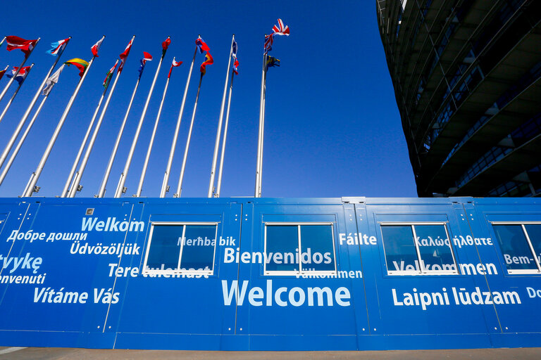 Fotografie 1: General views of EP building in Strasbourg
