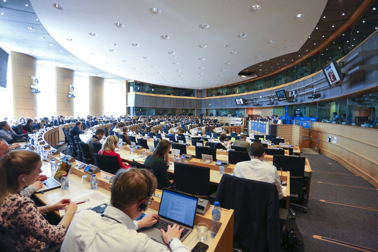 Fotografi 1: LIBE Committee - Public hearing - ' Child sexual abuse and exploitation online and offline: time to act '