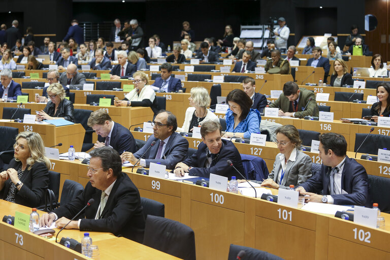 Fotografija 2: Joint AFET-SEDE meeting - EU-NATO cooperation - Exchange of views with NATO Secretary General