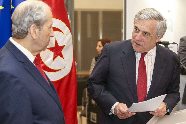 Foto 2: 30 Opening of the exhibition: Tunisian Week  ' Tunisia 100.000 Years of History '