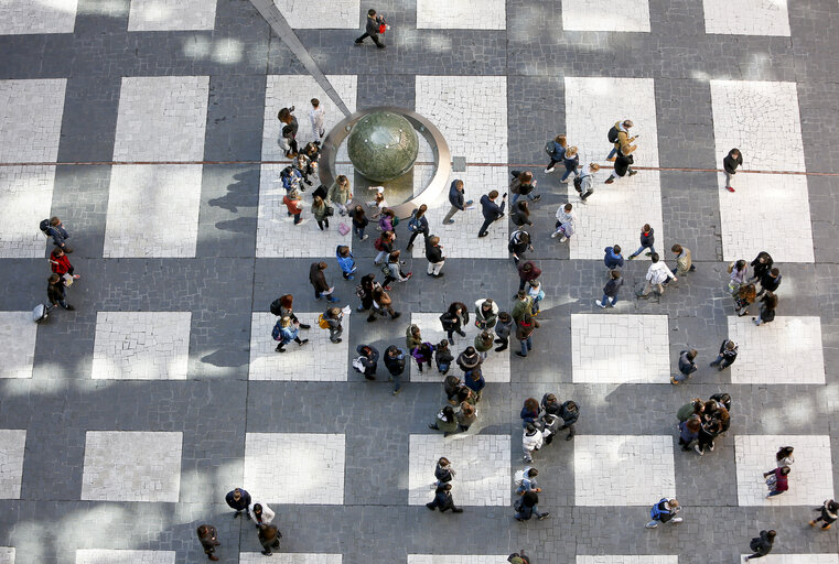 Photo 23: European Parliament building in Strasbourg - Architectural details - Visitors in the agora