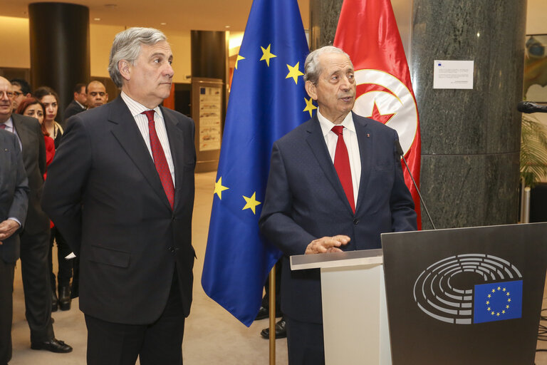 Foto 11: 30 Opening of the exhibition: Tunisian Week  ' Tunisia 100.000 Years of History '