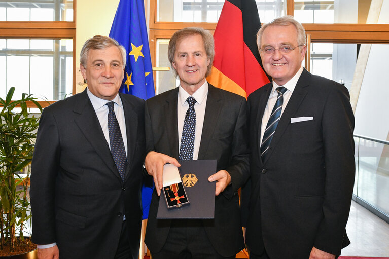 Fotó 12: Bundesverdienstkreuz (German Federal Cross of Merit) ceremony at the EP in presence of EP President