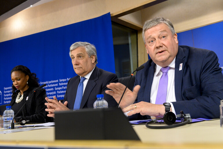 Photo 12 : Press Conference on 'Presentation of the European Olympic Candidacy - Paris 2024