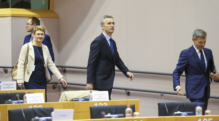 Fotografija 16: Joint AFET-SEDE meeting - EU-NATO cooperation - Exchange of views with NATO Secretary General