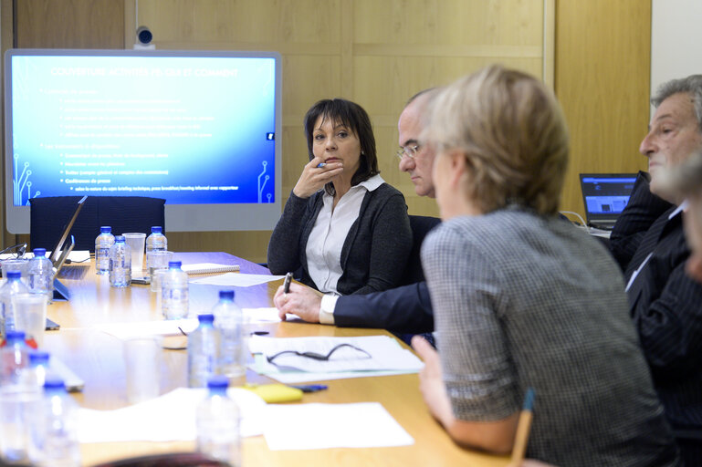 Fotografija 19: Meeting between Vice-President Sylvie GUILLAUME and Directorate-General for Communication and Directorate for Media