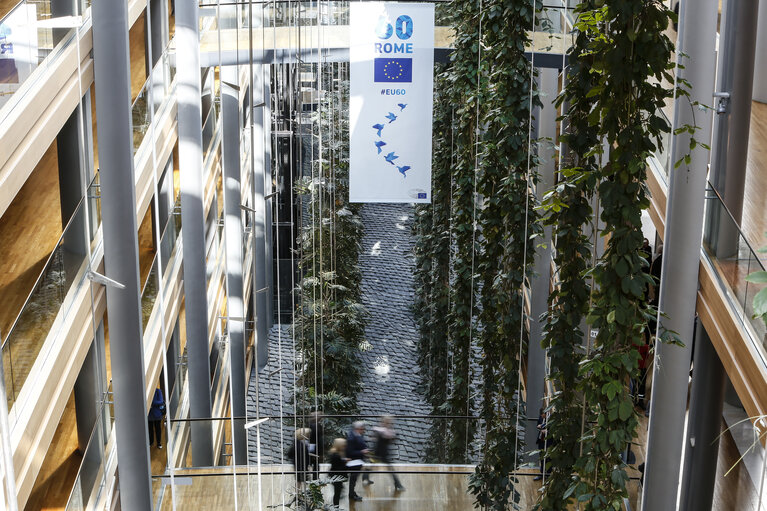 Photo 17: Banner for the 60th anniversary of the European Parliament