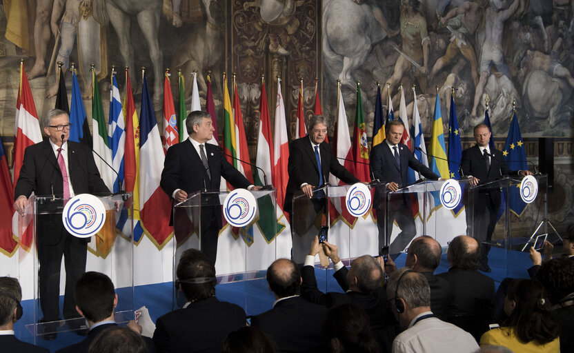 Fotografija 12: Celebration of the ' 60 years of the Treaty of Rome ' in Campidoglio - Press conference