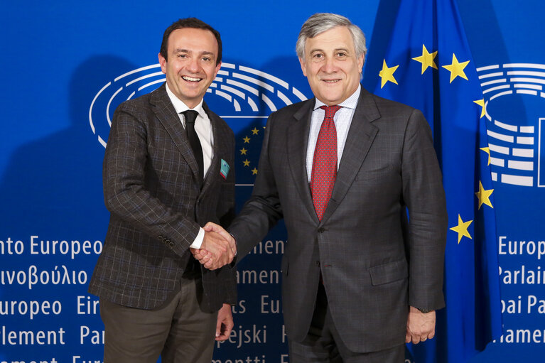 Foto 1: Antonio TAJANI - EP President meets with Cleto SAGRIPANTI - European Confederation of the Footwear Industry