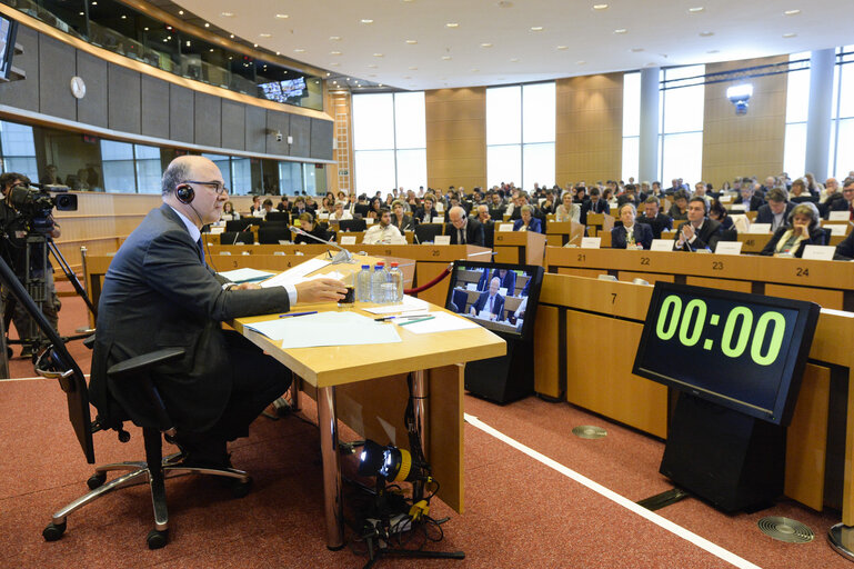 Photo 1 : Hearing of Commissioner-designate for Economic and Financial Affairs, Taxation and Customs - ECON