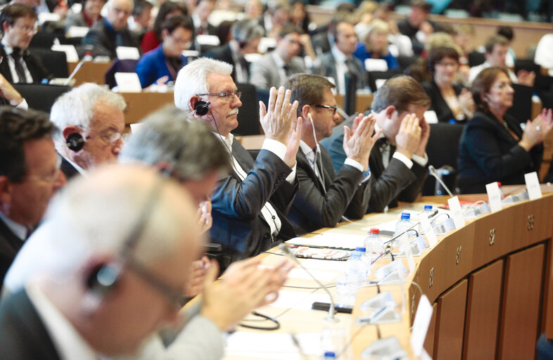 Fotografija 28: Hearing of Commissioner-designate for Euro and Social Dialogue - ECON - EMPL