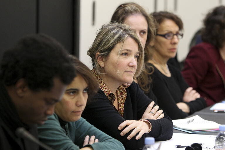 Visitors group teachers from Paris