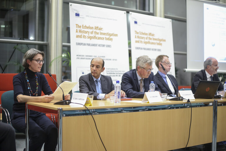 Foto 9: EPRS Roundtable discussion 'The Echelon Affair - The EP and the global interception between 1998 and 2002