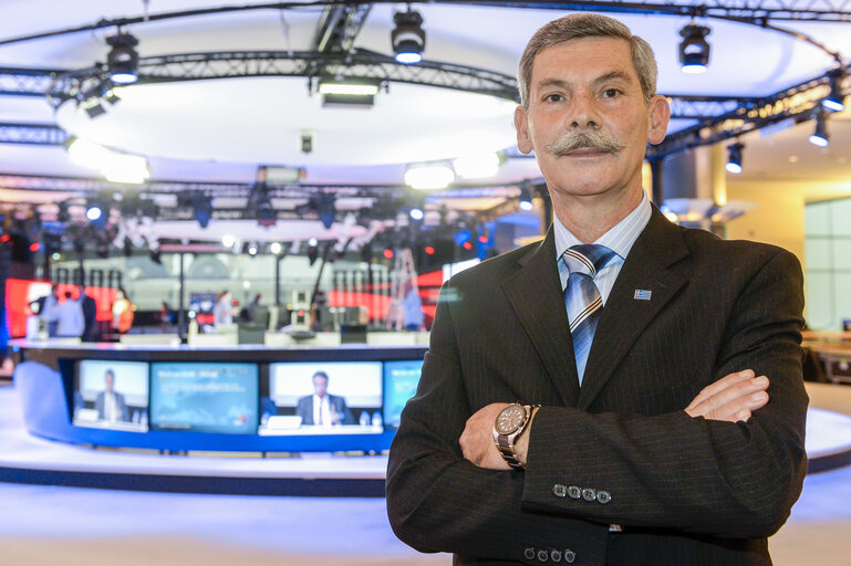 Fotagrafa 7: MEP Eleftherios SYNADINOS at the European Parliament in Brussels