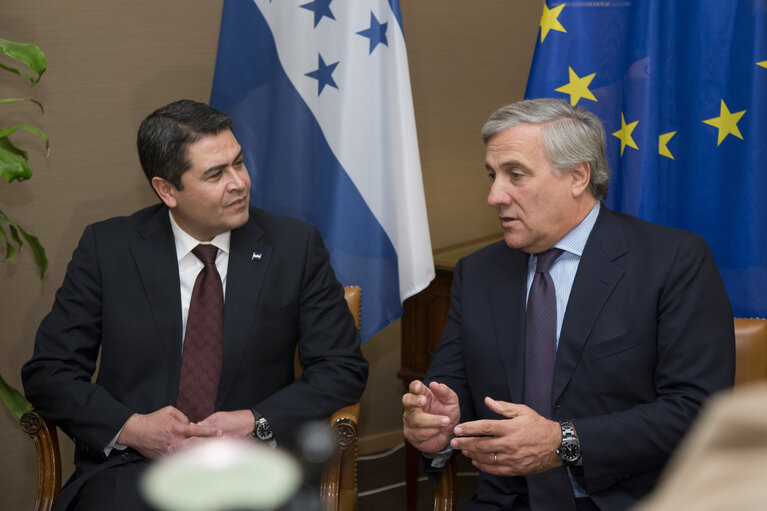 Valokuva 10: Visit of Juan Orlando HERNANDEZ, President of the Honduras to the European Parliament in Brussels