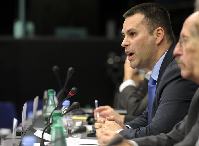 Fotografi 9: Public Hearing on Hungary's Media Laws: Freedom of  expression under threat?