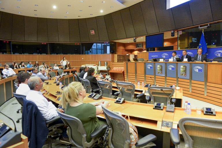 Zdjęcie 4: Financial Illiteracy: Ignorance, repercussions and solutions