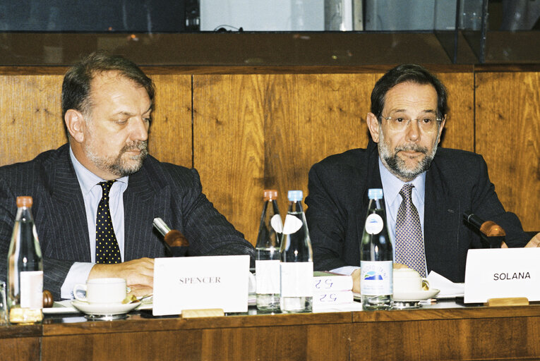 Photo 5 : Committee Meeting: Exchange of views with Mr Javier SOLANA, NATO Secretary-General