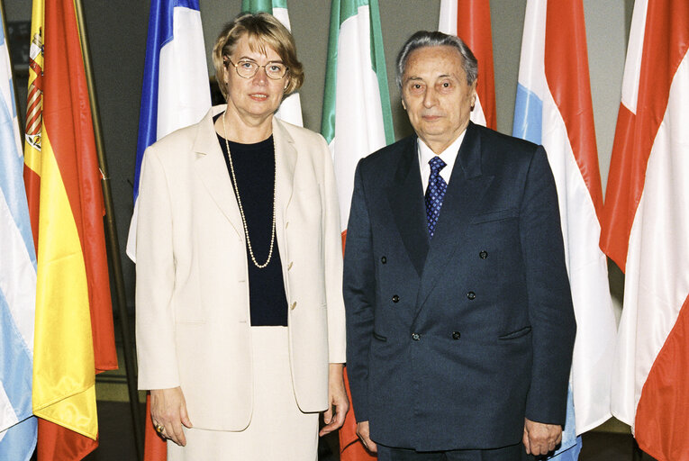 Fotografija 6: Visit of the Speaker of the Chamber of Deputies of Romania at the European Parliament in Brussels