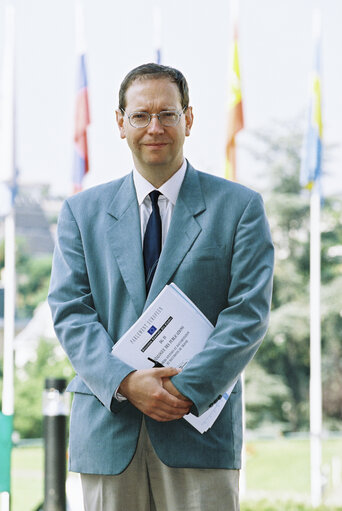 Fotografia 1: MEP Eric PINEL in Strasbourg