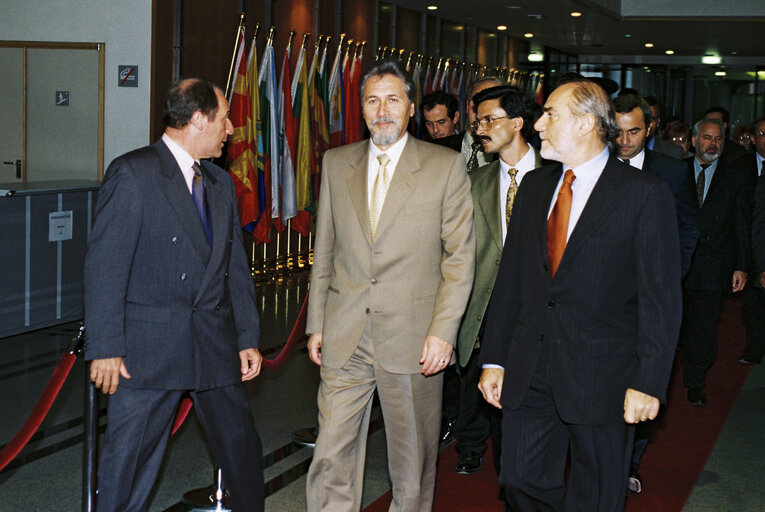 Fotografia 9: Visit by the President of Romania