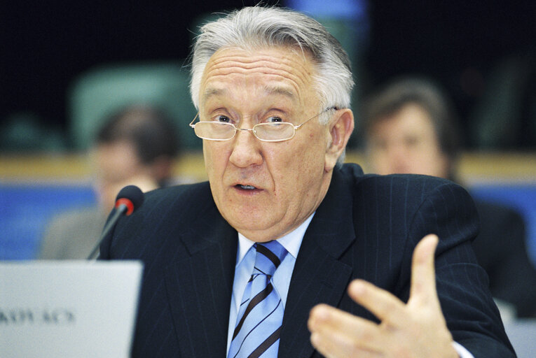 Снимка 3: Hearing of Commissioners-Designate: Laszlo KOVACS