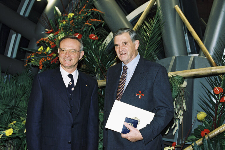 Nuotrauka 48: German MEPs are awarded the German 'Verdienstkreuz' (Merit Cross of the Federal Republic of Germany)