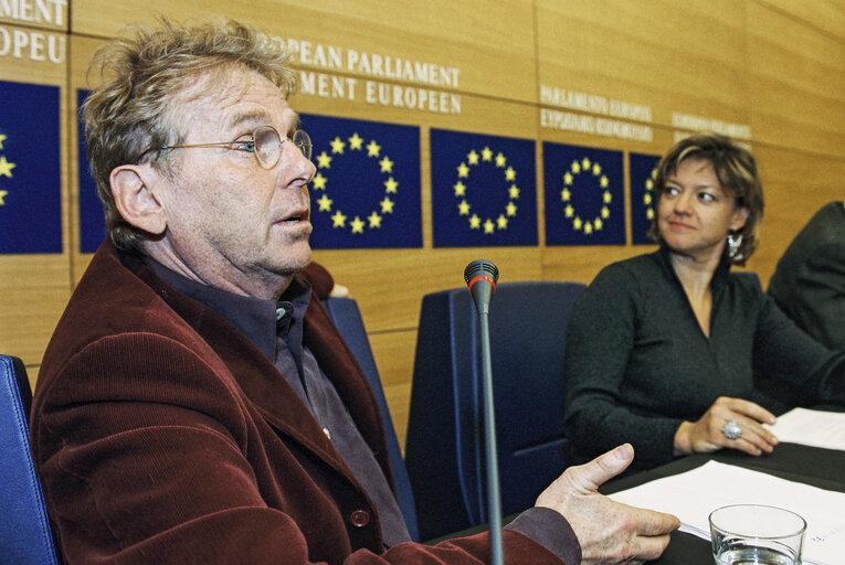 Foto 4: Meeting at the European Parliament