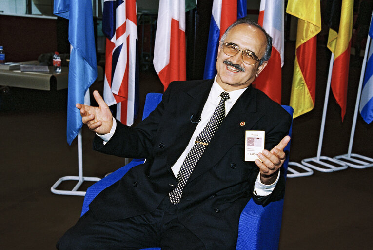 Photo 3: Interview with Kahraman EMMIOGLU