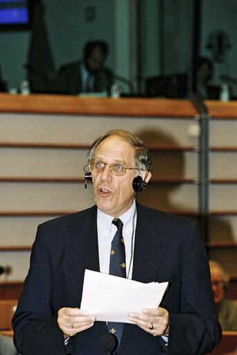 Снимка 4: Hans DIJKSTAL, Duch Minister in Plenary Session at the European Parliament in Brussels. Dutch Presidency of the EU