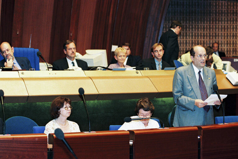 Foto 11: Plenary session in Strasbourg - Presentation of the European Ombudsman Yearly Report 1996