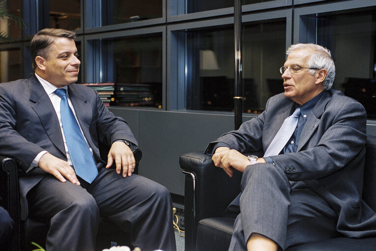 Foto 2: Josep BORRELL FONTELLES EP President meets with Felipe PEREZ ROQUE, Foreign Affairs Minister of Cuba