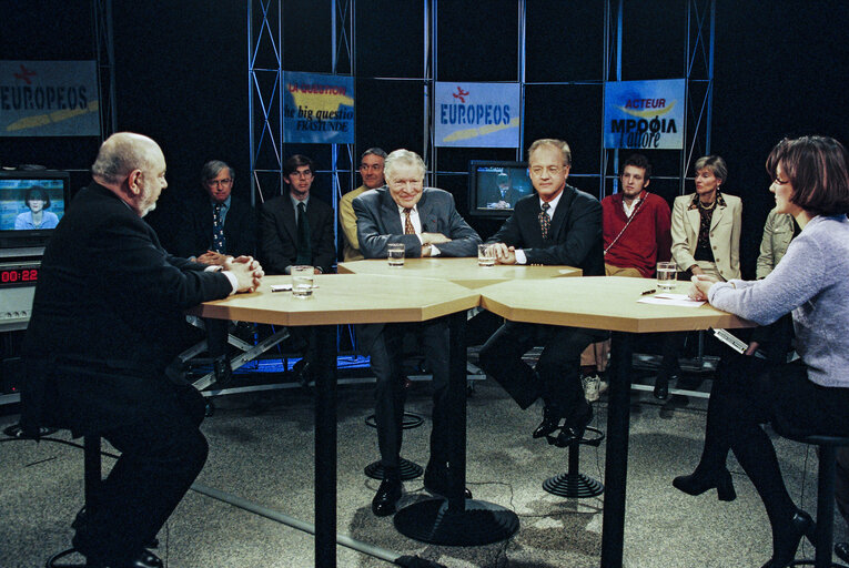 Fotogrāfija 23: MEP Christian E.A. CABROL takes part in the France 3 TV broadcast Europeos in Strasbourg