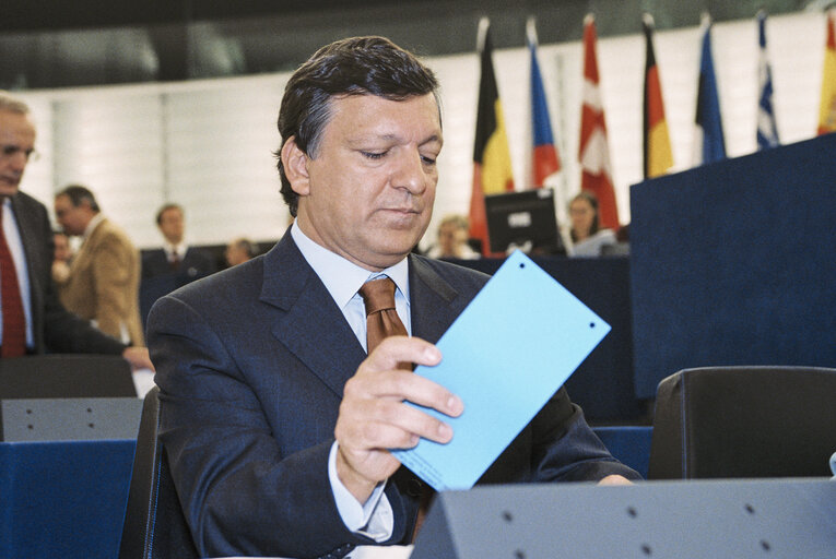 Fotogrāfija 11: Jose Manuel BARROSO EC President in Plenary Session at the European Parliament in Strasbourg