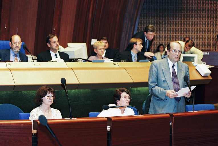 Foto 12: Plenary session in Strasbourg - Presentation of the European Ombudsman Yearly Report 1996