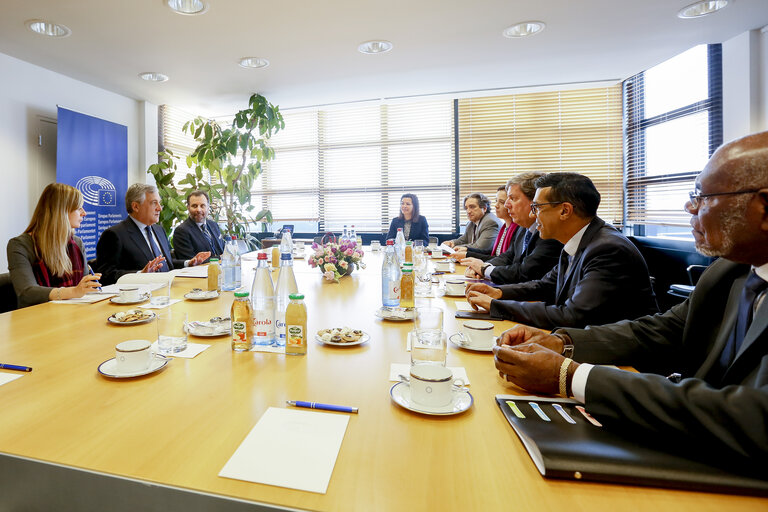 Foto 4: Antonio TAJANI - EP President meets with RUP Representatives