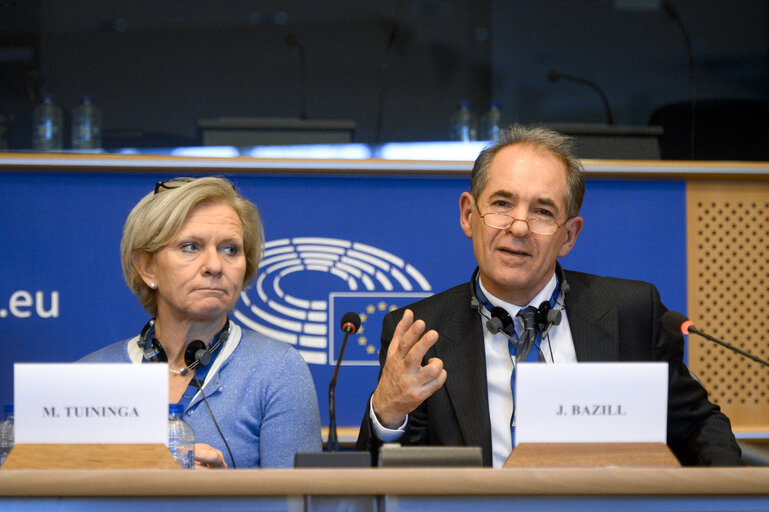 Foto 24: EP Delegation for relations with Latin America - Public hearing : ' The Role and Influence of Civil Society in EU – Latin America Trade Agreements '