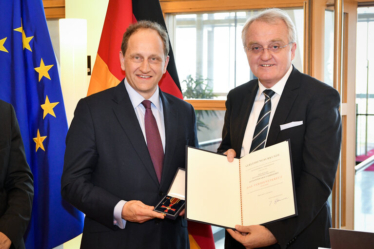 Fotó 27: Bundesverdienstkreuz (German Federal Cross of Merit) ceremony at the EP in presence of EP President