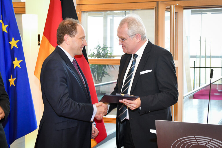 Fotó 28: Bundesverdienstkreuz (German Federal Cross of Merit) ceremony at the EP in presence of EP President