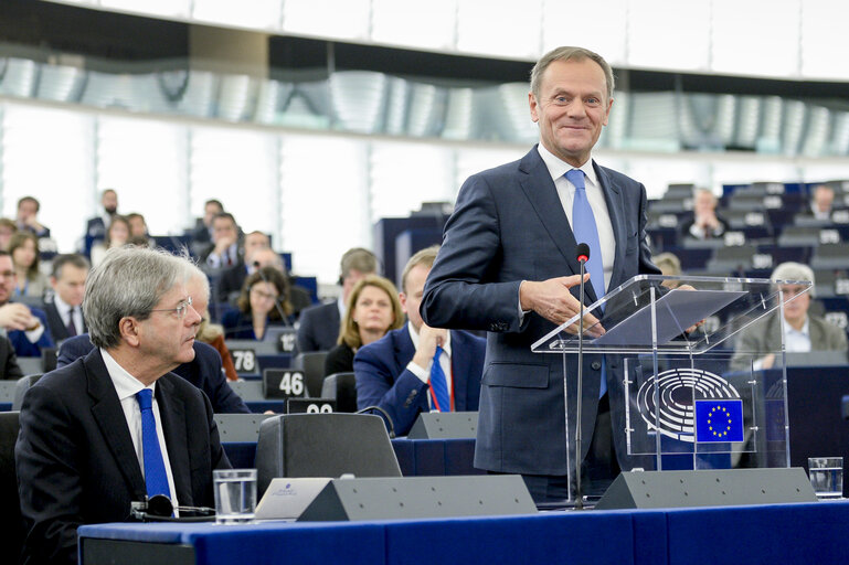 Снимка 21: Antonio TAJANI - EP President and Paolo GENTILONI, President of the Council of Ministers of the Italian Republic in plenary session Week 11 2017 in Strasbourg