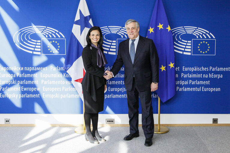 Fotografie 5: Antonio TAJANI - EP President meets with Isabel Cecilia DE SAINT MALO GARCIA DE ALVARADO, Vice-President of the Republic of Panama