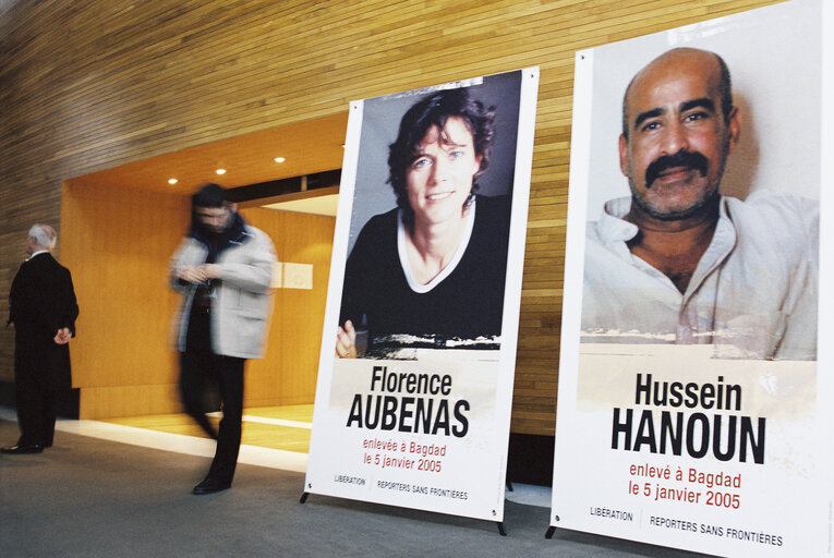 Valokuva 1: Commemoration for Hostages Florence AUBENAS and Hussein HANOUN at the European Parliament in Strasbourg