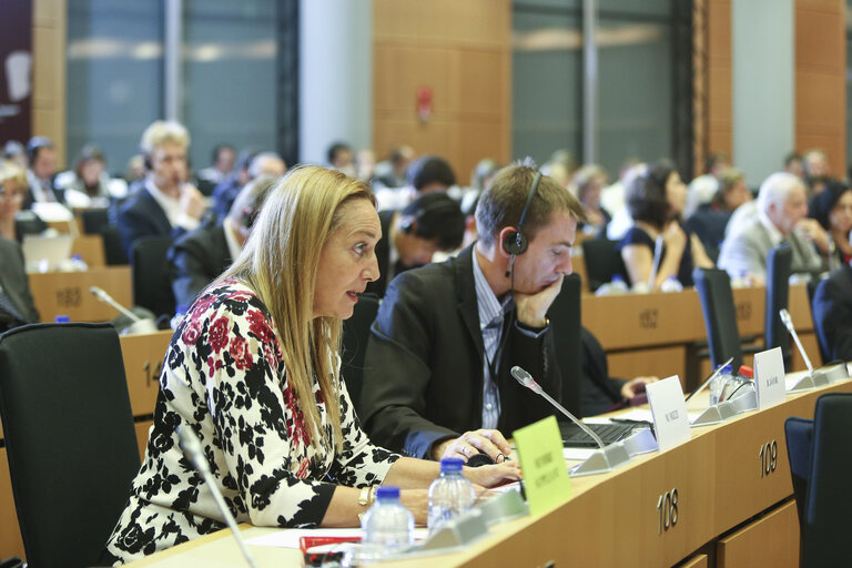 Foto 6: Hearing of Commissioner-designate for Education, Culture, Youth and Citizenship - CULT