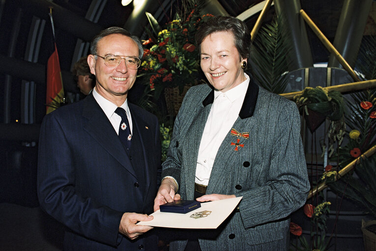 Nuotrauka 11: German MEPs are awarded the German 'Verdienstkreuz' (Merit Cross of the Federal Republic of Germany)