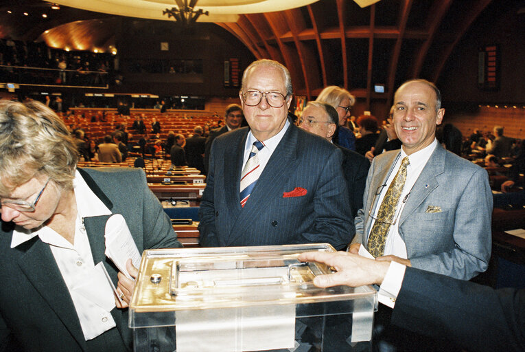 Photo 9 : Plenary Session in Strasbourg. Election of the President of the European Parliament