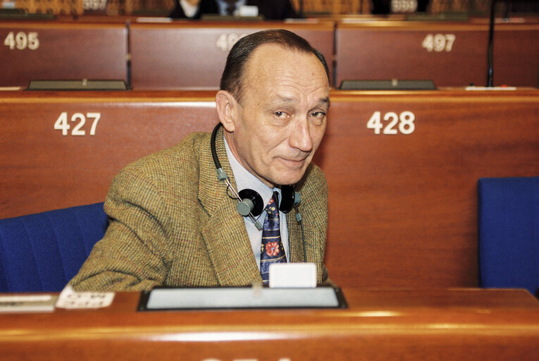 Zdjęcie 5: MEP Jyrki OTILA in Plenary Session at the European Parliament in Strasbourg