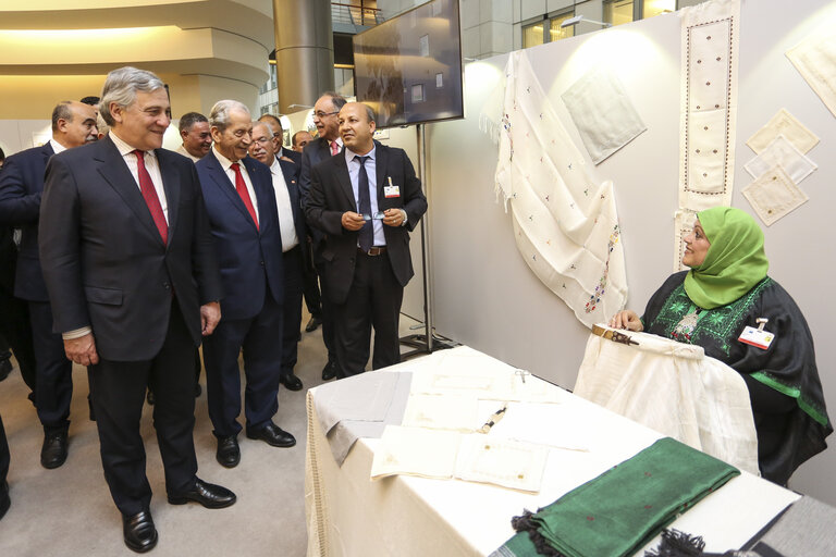 Fotografie 14: 30 Opening of the exhibition: Tunisian Week  ' Tunisia 100.000 Years of History '