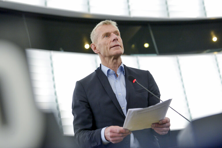 Φωτογραφία 41: Plenary session week 14 2017 in Strasbourg - Russia, the arrest of Alexei Navalny and other protestors