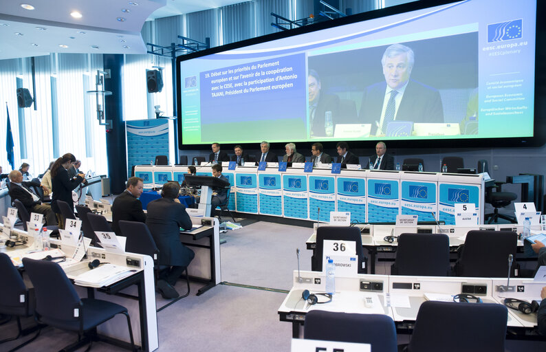 Photo 10: Plenary session of the European Economic and Social Committee - Closing remarks